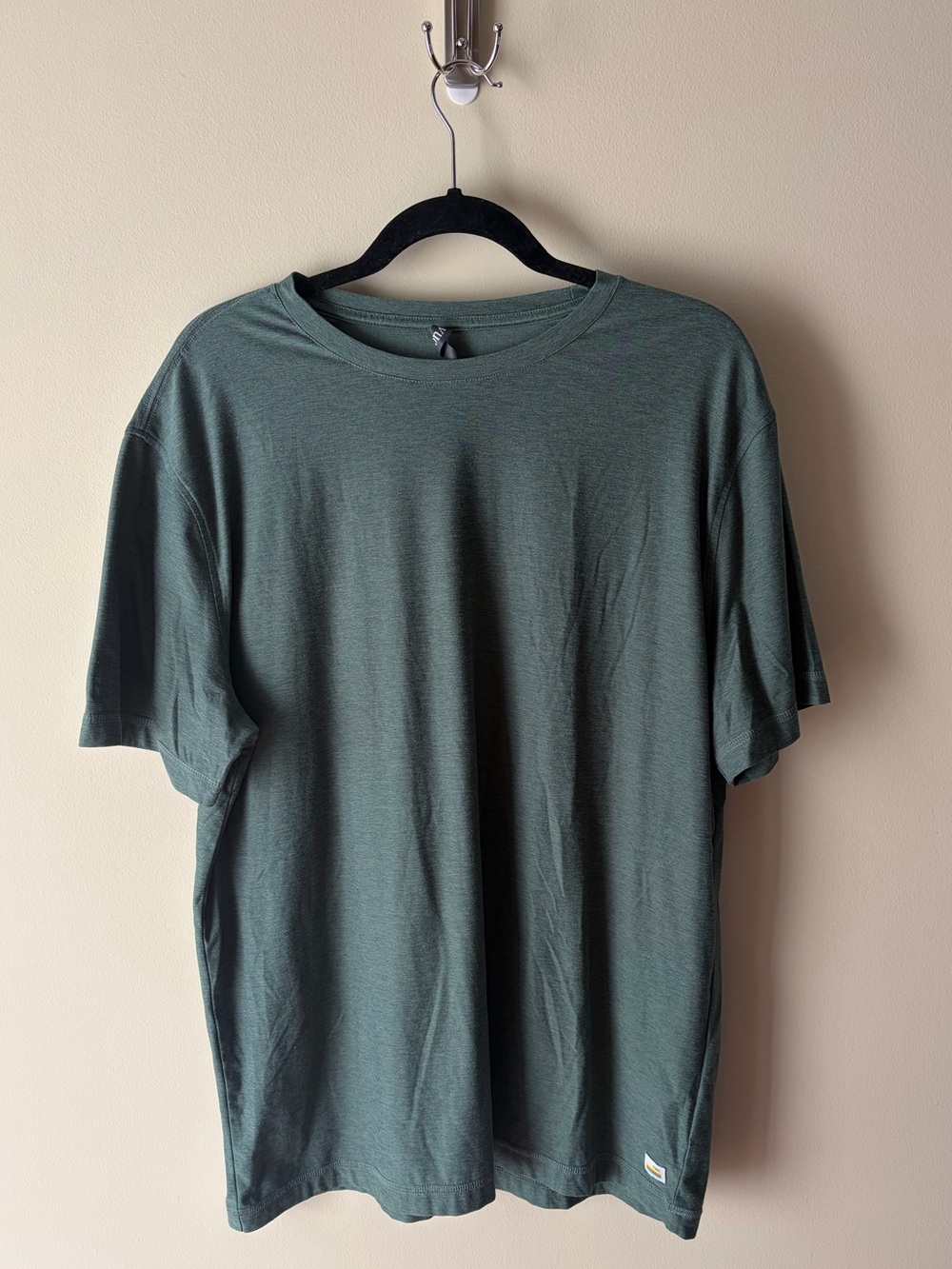 Vuori Dark Green Short Sleeve Crew Tee